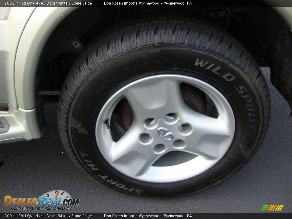 2001 Infiniti QX4 4x4 Dover White / Stone Beige Photo #31