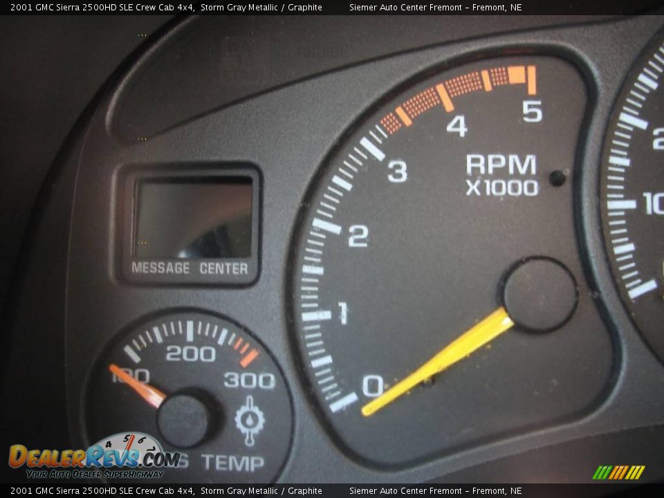 2001 GMC Sierra 2500HD SLE Crew Cab 4x4 Storm Gray Metallic / Graphite Photo #31