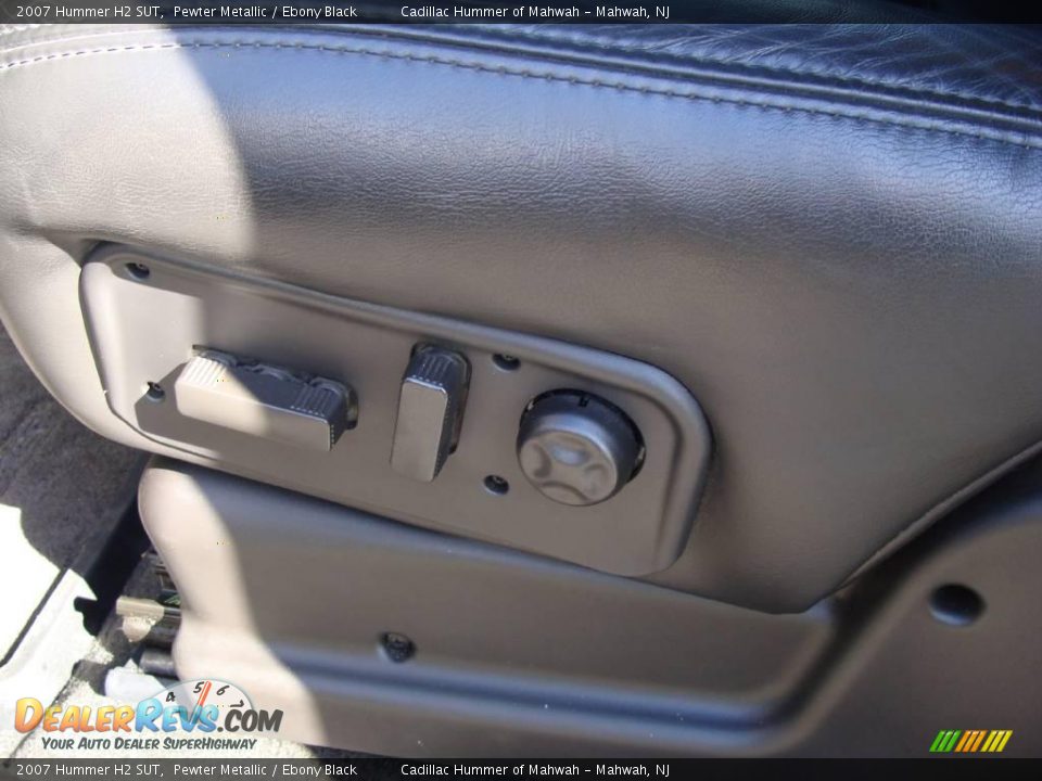 2007 Hummer H2 SUT Pewter Metallic / Ebony Black Photo #14