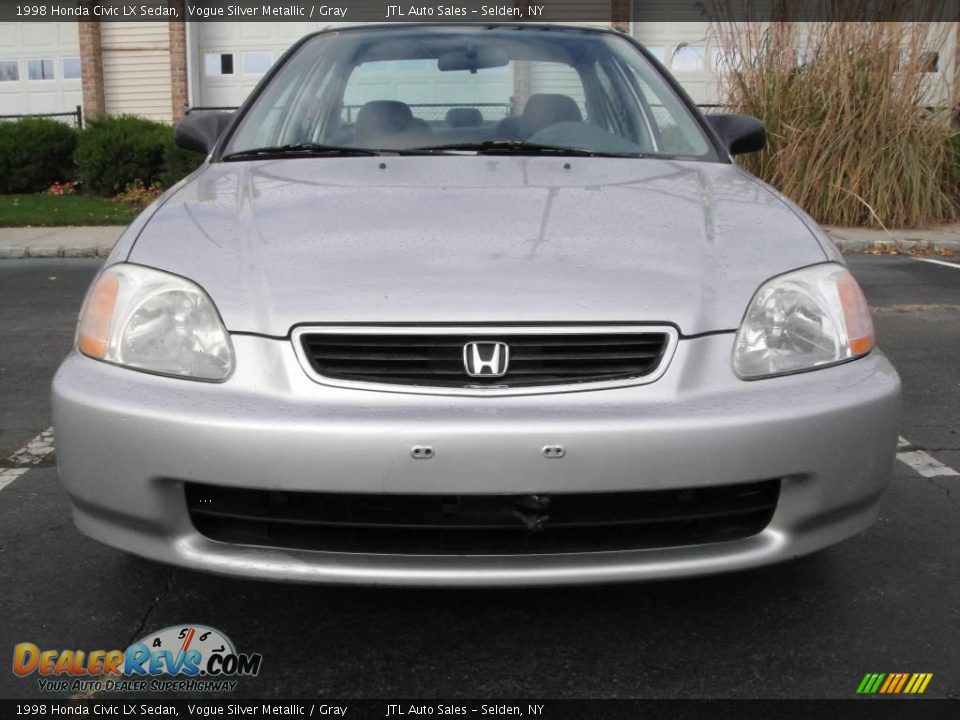 1998 Honda Civic LX Sedan Vogue Silver Metallic / Gray Photo #2