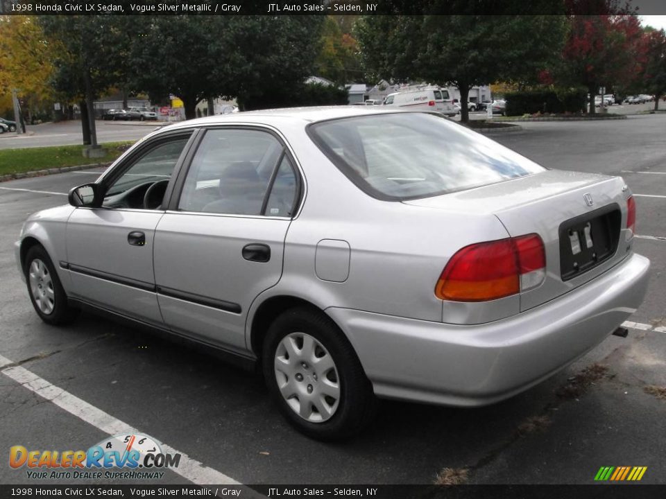 1998 Honda Civic LX Sedan Vogue Silver Metallic / Gray Photo #4