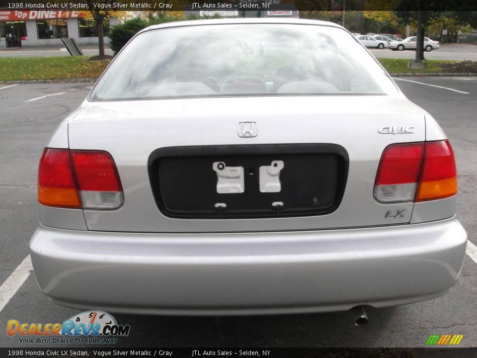 1998 Honda Civic LX Sedan Vogue Silver Metallic / Gray Photo #5