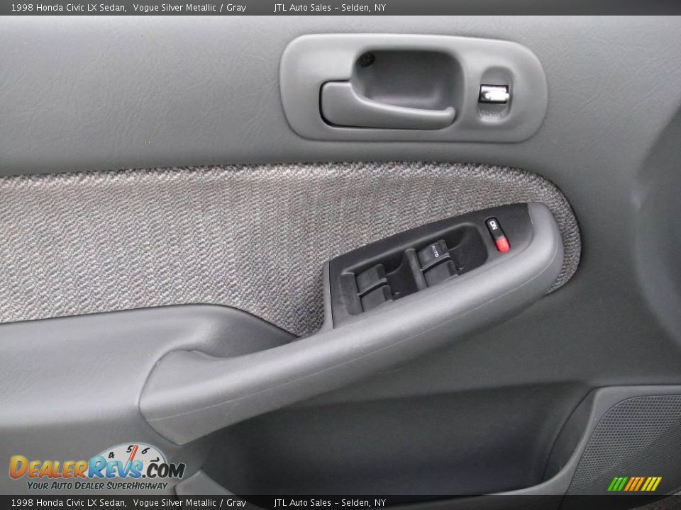 1998 Honda Civic LX Sedan Vogue Silver Metallic / Gray Photo #10