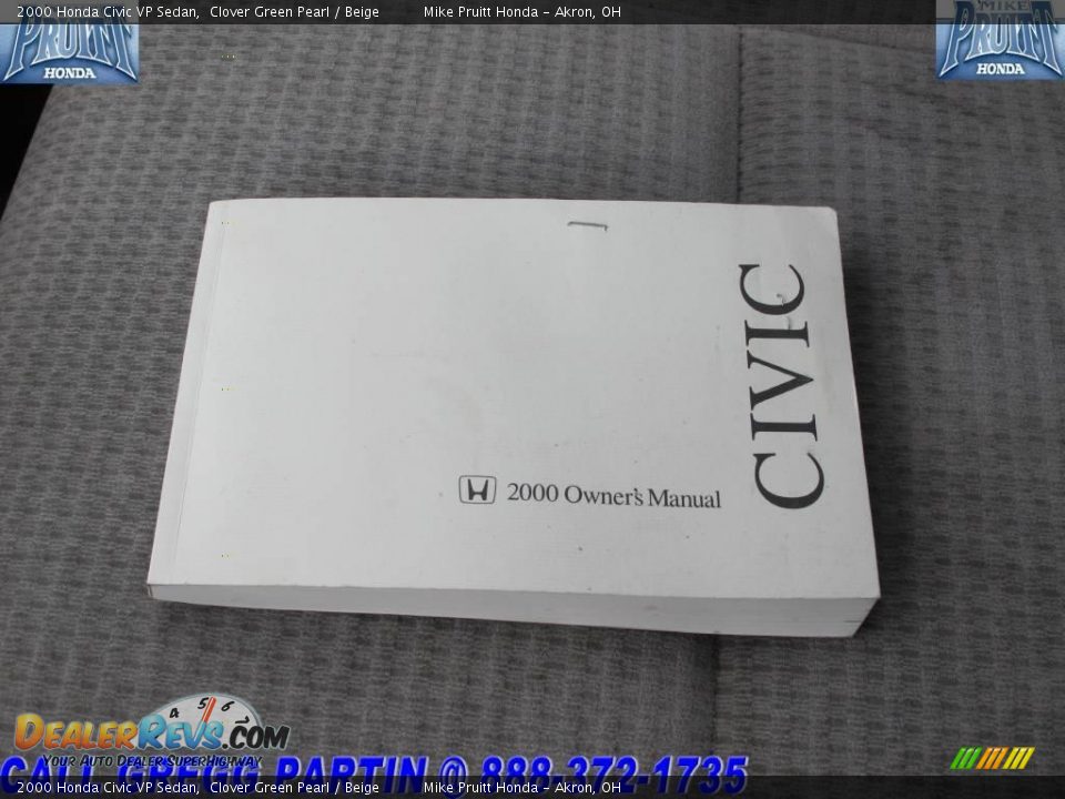 2000 Honda Civic VP Sedan Clover Green Pearl / Beige Photo #26