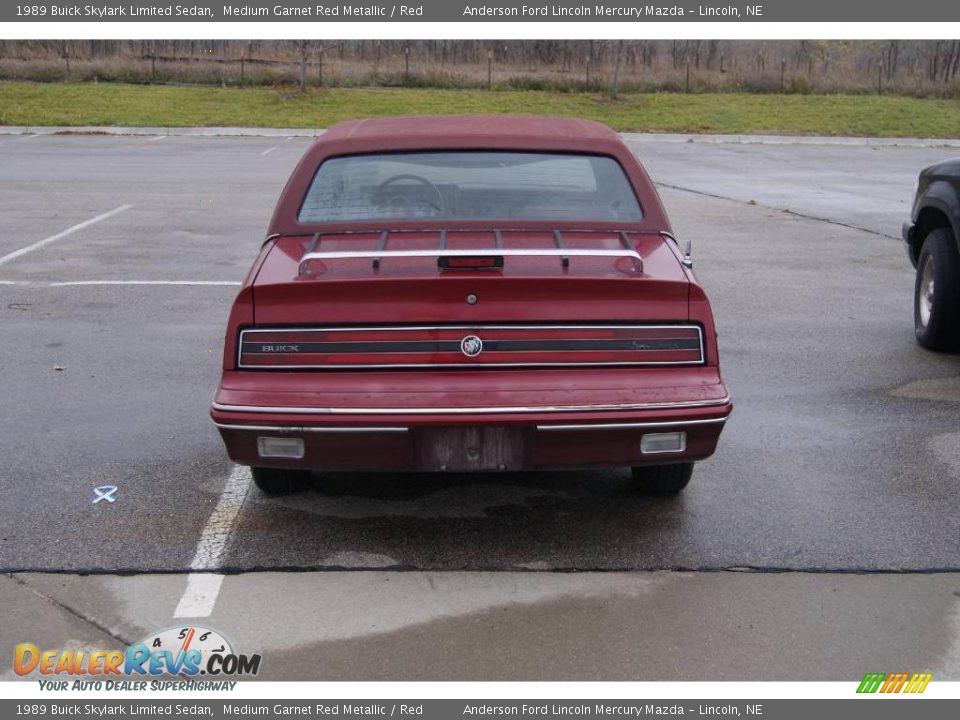 1989 Buick Skylark Limited Sedan Medium Garnet Red Metallic / Red Photo #4