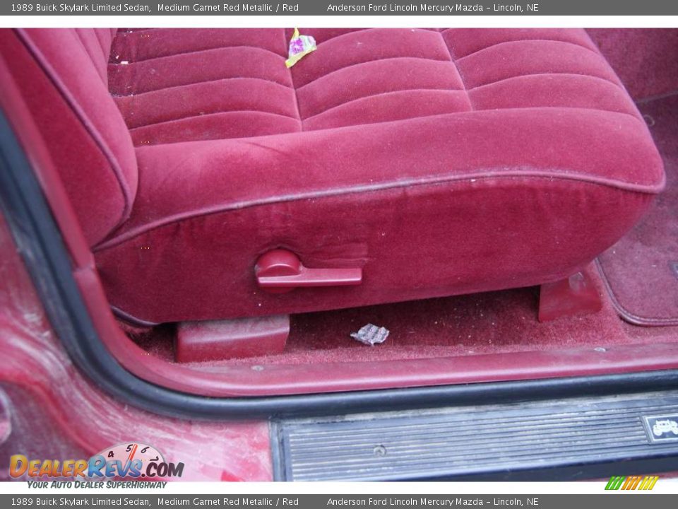 1989 Buick Skylark Limited Sedan Medium Garnet Red Metallic / Red Photo #19