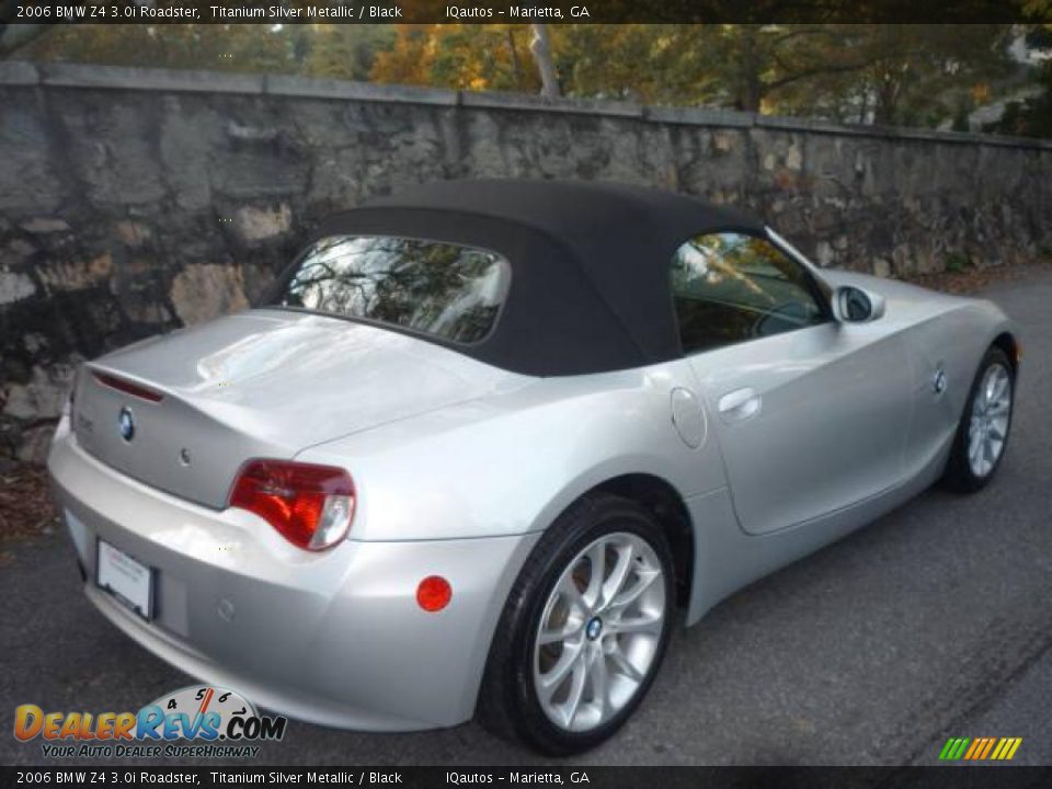 2006 BMW Z4 3.0i Roadster Titanium Silver Metallic / Black Photo #12