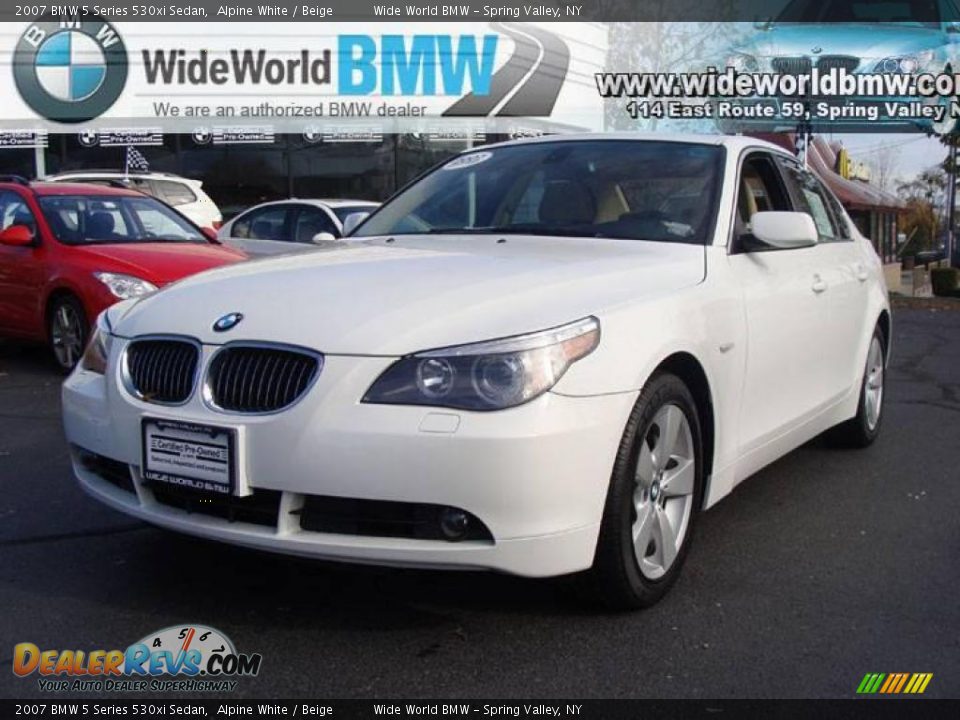 2007 BMW 5 Series 530xi Sedan Alpine White / Beige Photo #1