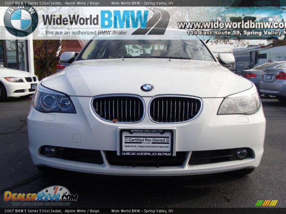 2007 BMW 5 Series 530xi Sedan Alpine White / Beige Photo #2