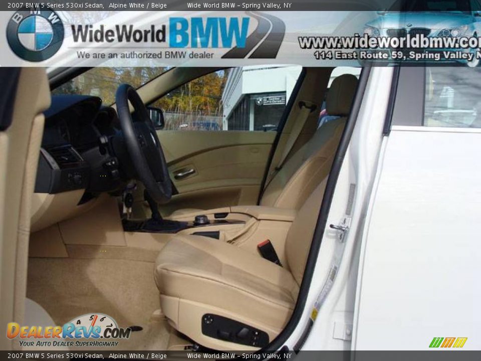 2007 BMW 5 Series 530xi Sedan Alpine White / Beige Photo #7