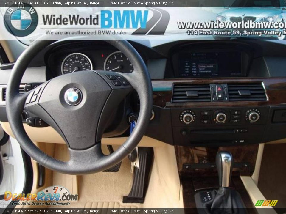 2007 BMW 5 Series 530xi Sedan Alpine White / Beige Photo #11