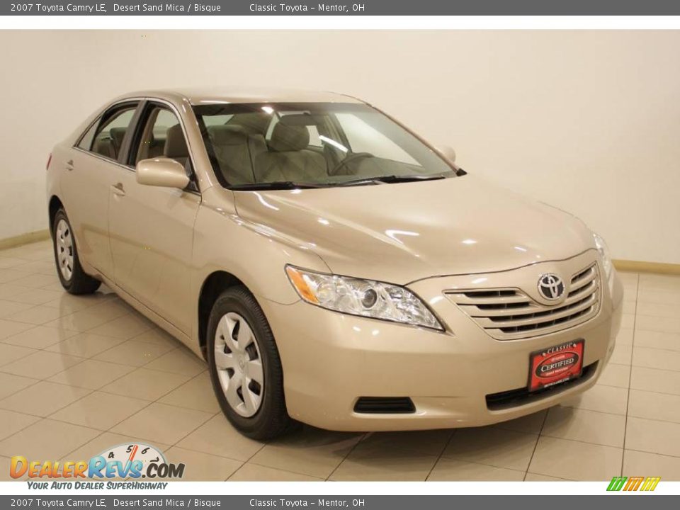 2007 Toyota Camry LE Desert Sand Mica / Bisque Photo #1