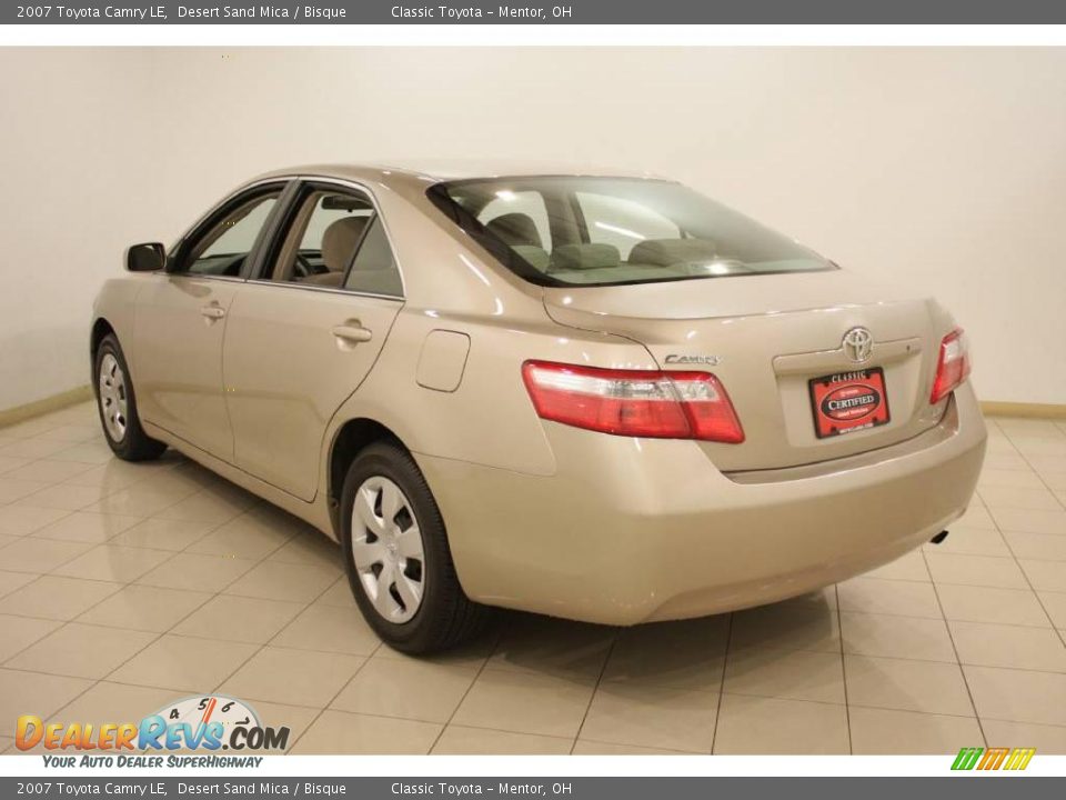 2007 Toyota Camry LE Desert Sand Mica / Bisque Photo #5