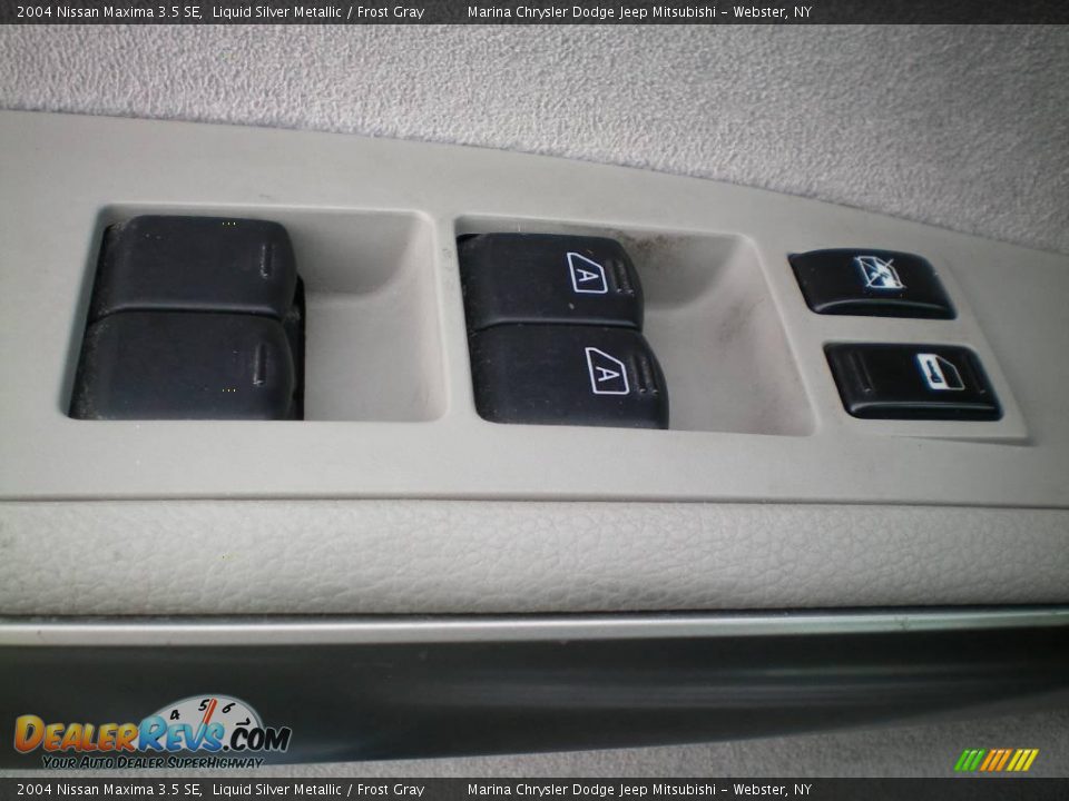 2004 Nissan Maxima 3.5 SE Liquid Silver Metallic / Frost Gray Photo #21