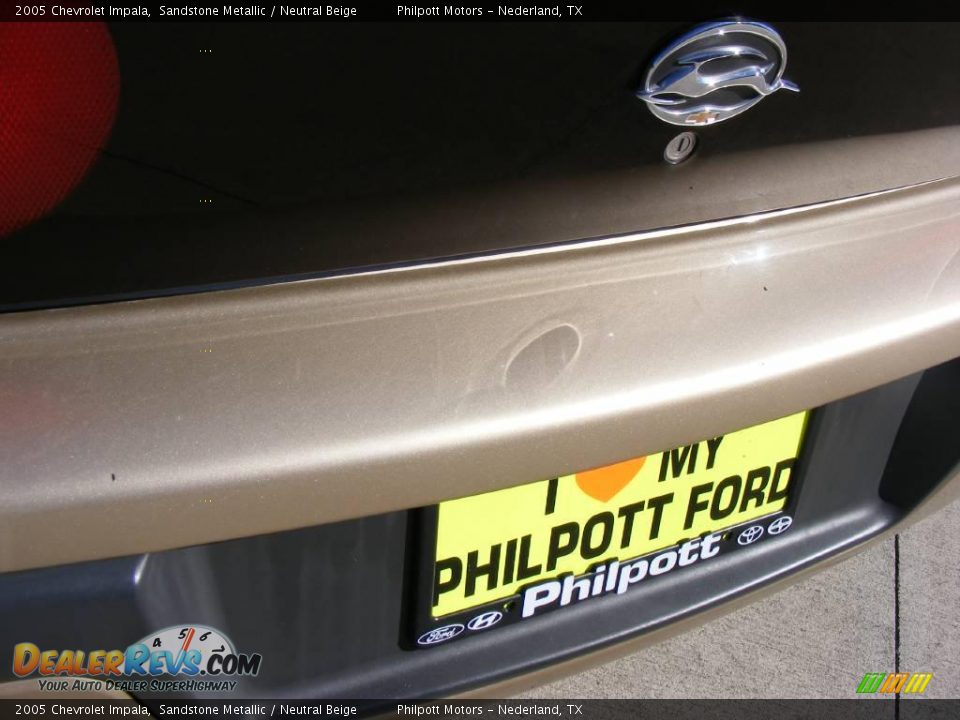 2005 Chevrolet Impala Sandstone Metallic / Neutral Beige Photo #20