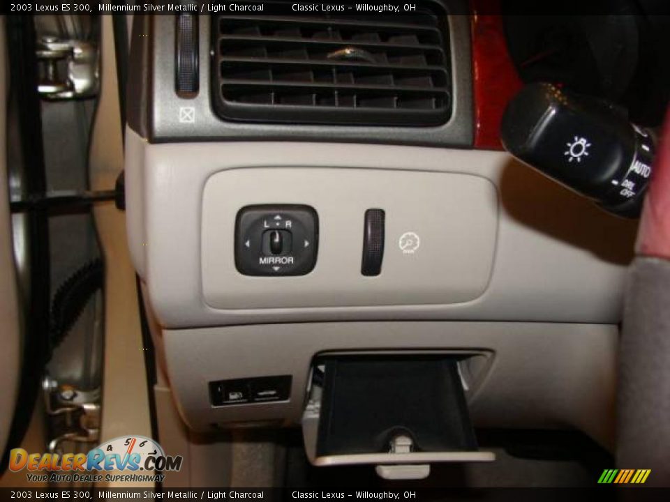 2003 Lexus ES 300 Millennium Silver Metallic / Light Charcoal Photo #10