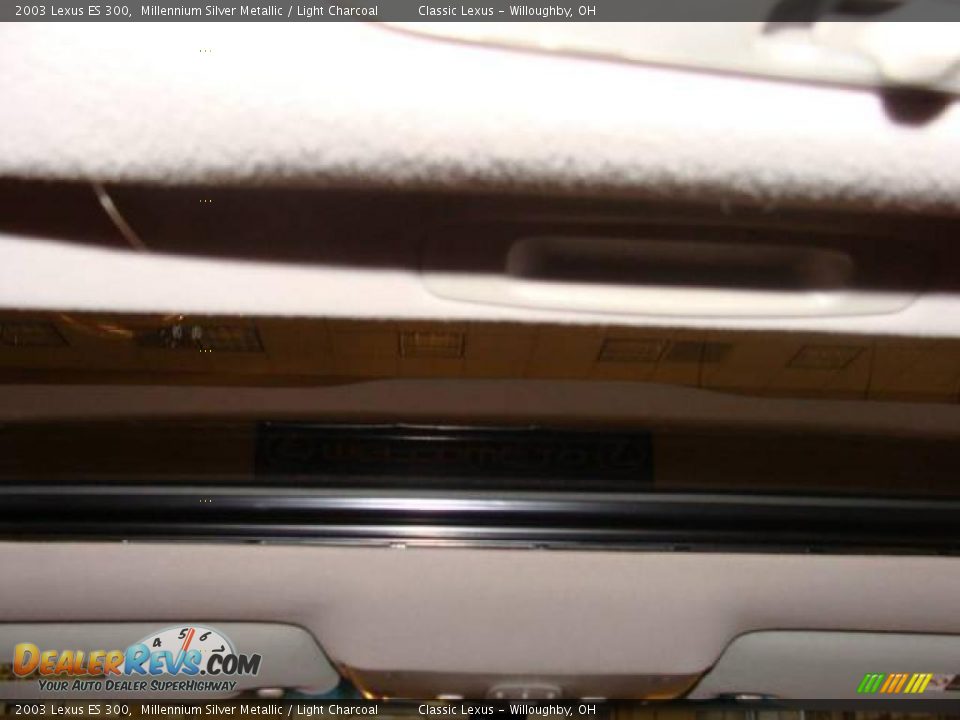 2003 Lexus ES 300 Millennium Silver Metallic / Light Charcoal Photo #15