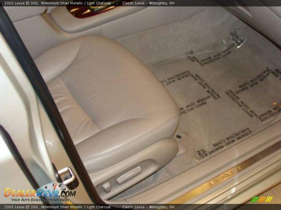 2003 Lexus ES 300 Millennium Silver Metallic / Light Charcoal Photo #19