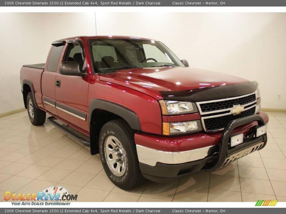 2006 Chevrolet Silverado 1500 LS Extended Cab 4x4 Sport Red Metallic / Dark Charcoal Photo #1