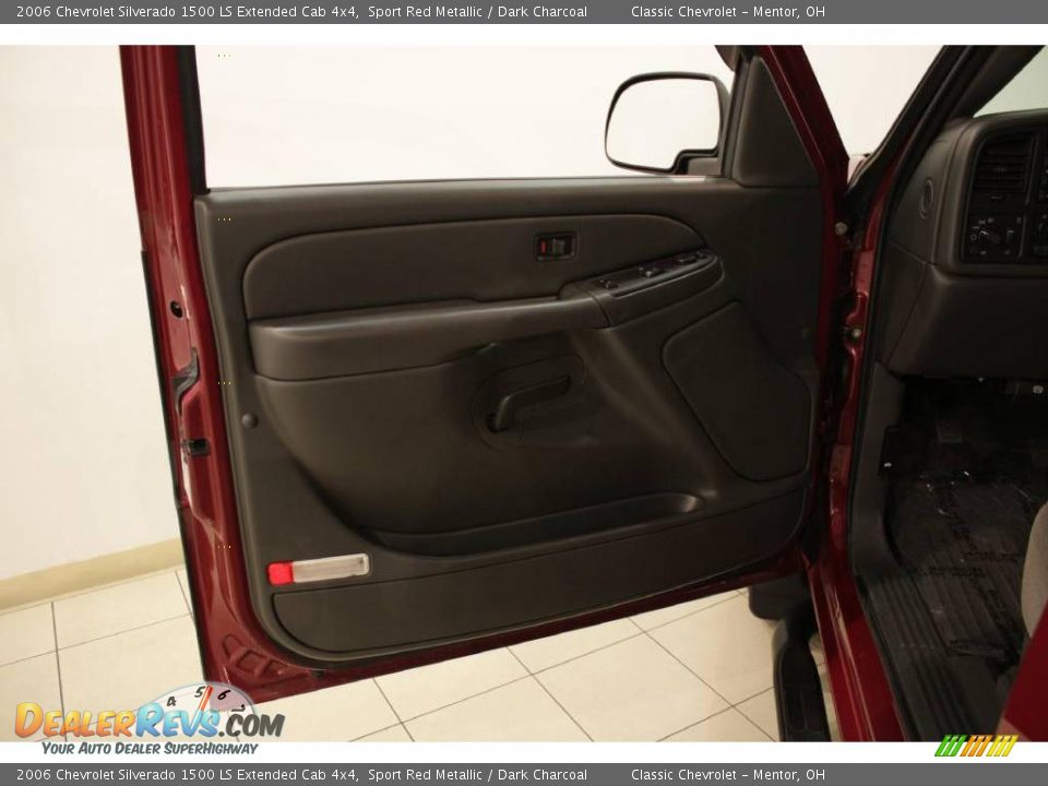 2006 Chevrolet Silverado 1500 LS Extended Cab 4x4 Sport Red Metallic / Dark Charcoal Photo #7