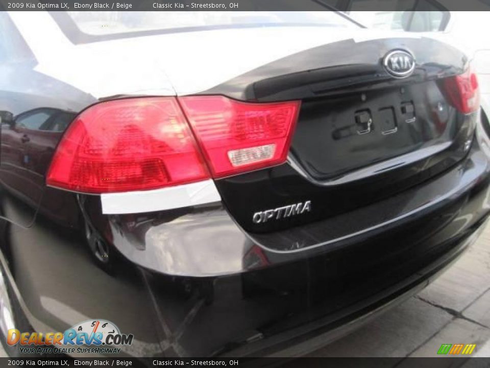 2009 Kia Optima LX Ebony Black / Beige Photo #4