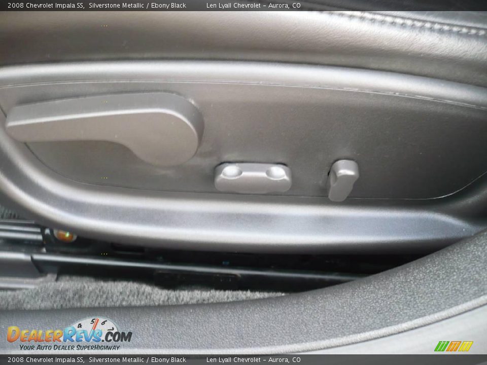 2008 Chevrolet Impala SS Silverstone Metallic / Ebony Black Photo #24