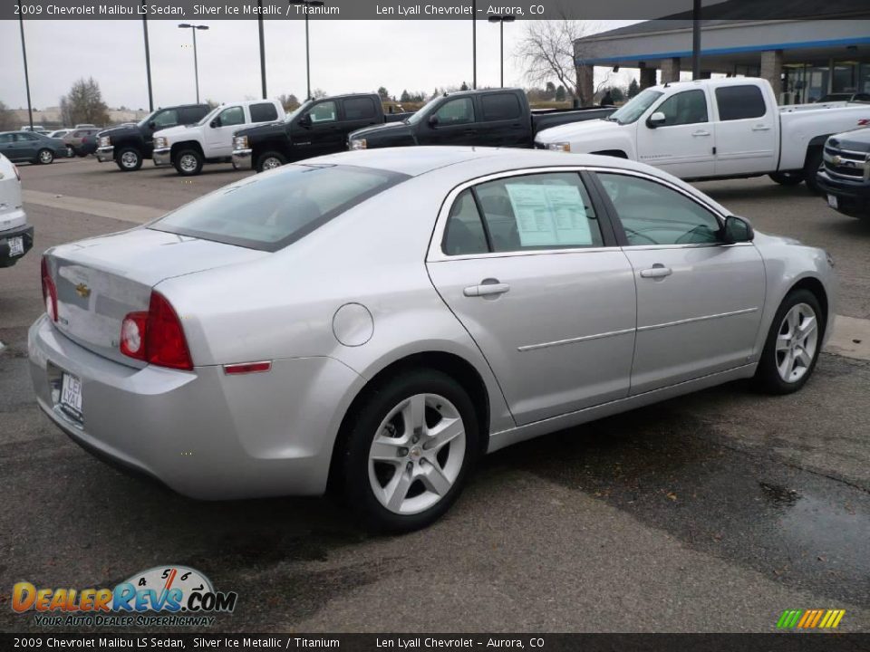 2009 Chevrolet Malibu LS Sedan Silver Ice Metallic / Titanium Photo #6