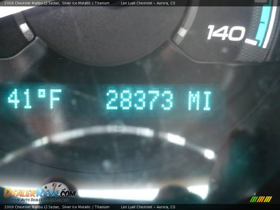 2009 Chevrolet Malibu LS Sedan Silver Ice Metallic / Titanium Photo #26