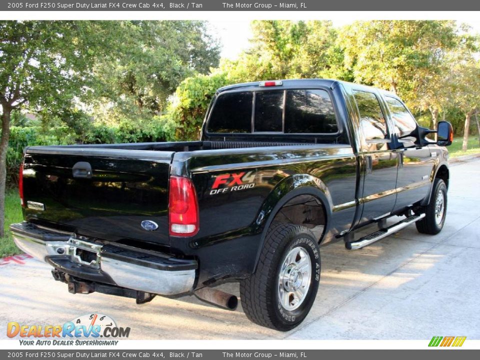 2005 Ford F250 Super Duty Lariat FX4 Crew Cab 4x4 Black / Tan Photo #7