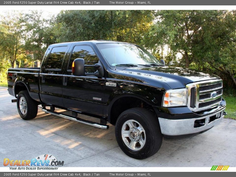 2005 Ford F250 Super Duty Lariat FX4 Crew Cab 4x4 Black / Tan Photo #10