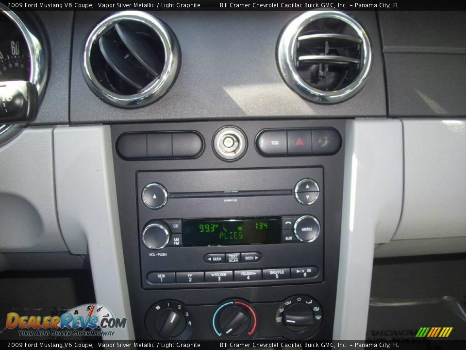 2009 Ford Mustang V6 Coupe Vapor Silver Metallic / Light Graphite Photo #7