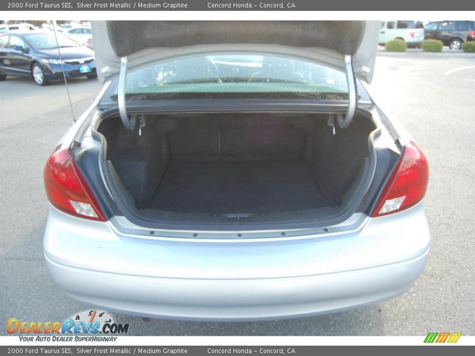 2000 Ford Taurus SES Silver Frost Metallic / Medium Graphite Photo #10