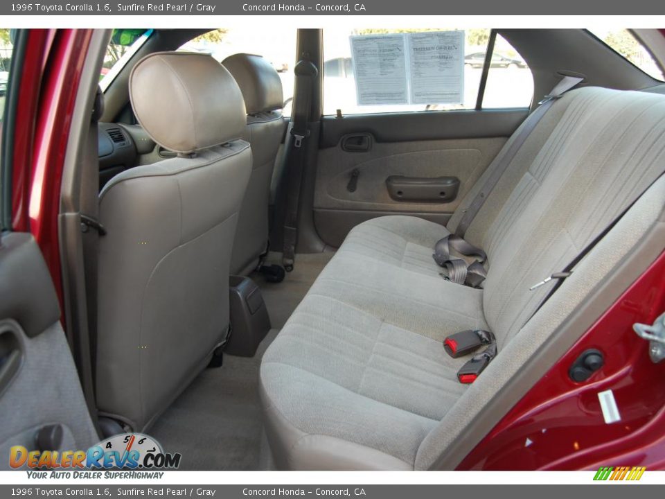 1996 Toyota Corolla 1.6 Sunfire Red Pearl / Gray Photo #11