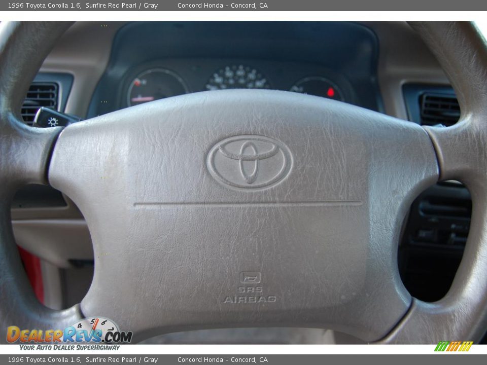 1996 Toyota Corolla 1.6 Sunfire Red Pearl / Gray Photo #19