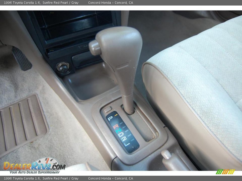 1996 Toyota Corolla 1.6 Sunfire Red Pearl / Gray Photo #20