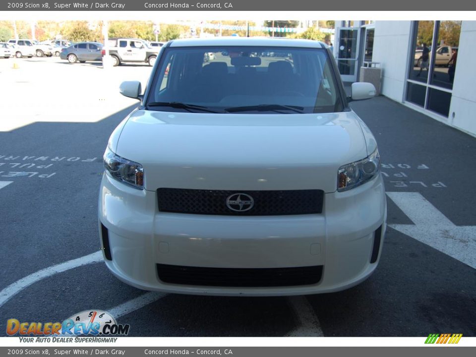 2009 Scion xB Super White / Dark Gray Photo #8