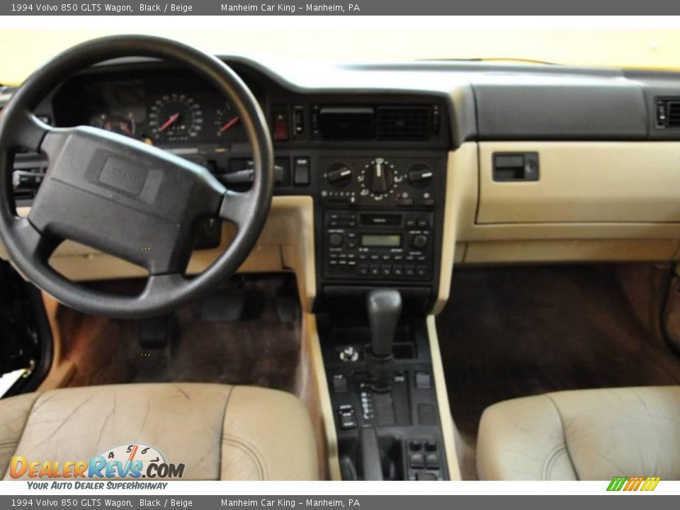 1994 Volvo 850 GLTS Wagon Black / Beige Photo #16