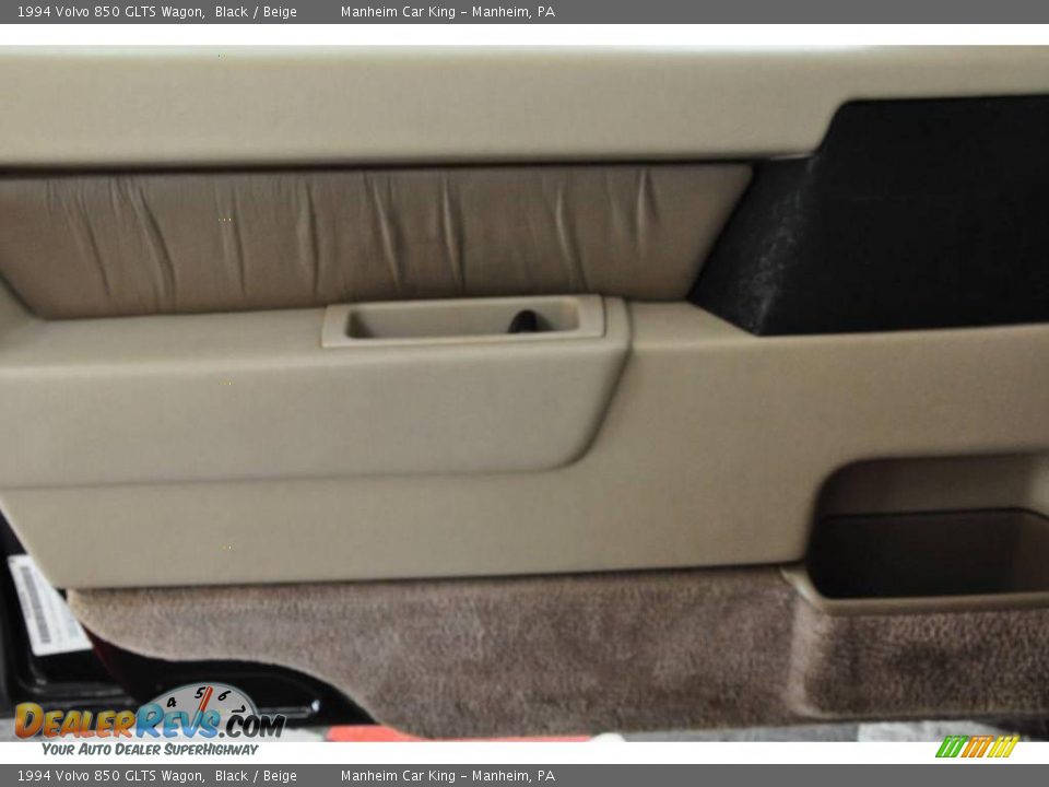 1994 Volvo 850 GLTS Wagon Black / Beige Photo #22