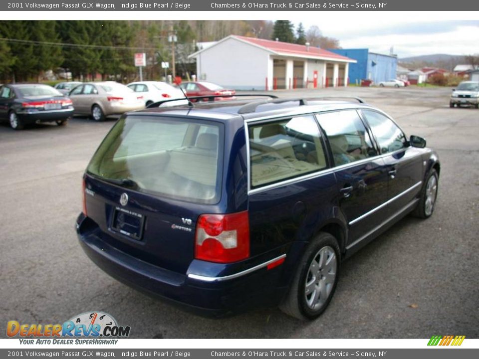 2001 Volkswagen Passat GLX Wagon Indigo Blue Pearl / Beige Photo #12