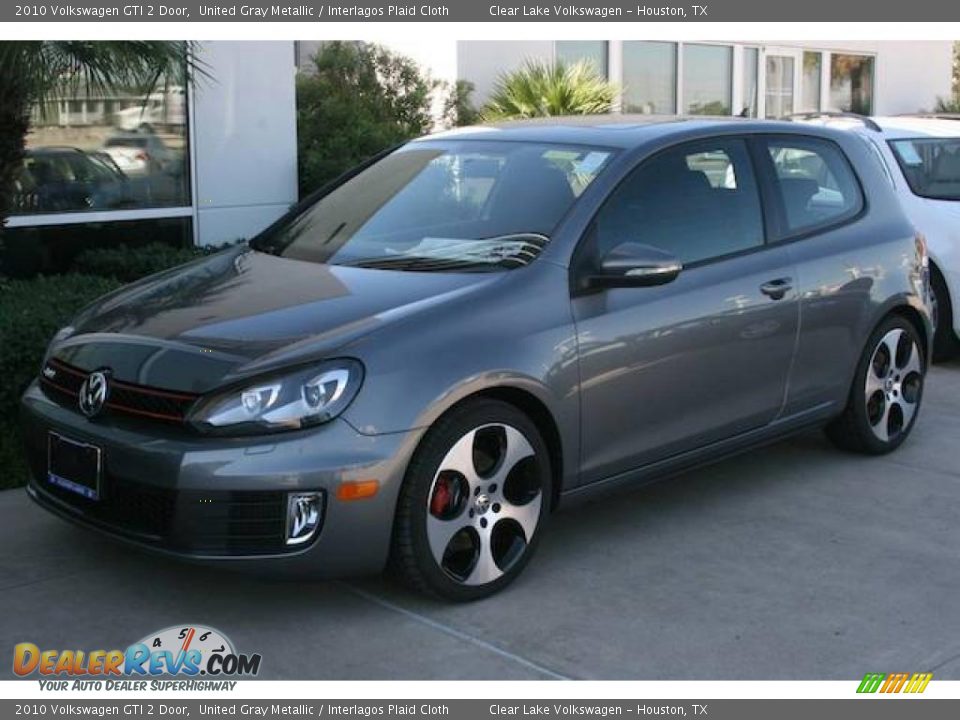 2010 Volkswagen GTI 2 Door United Gray Metallic / Interlagos Plaid Cloth Photo #11