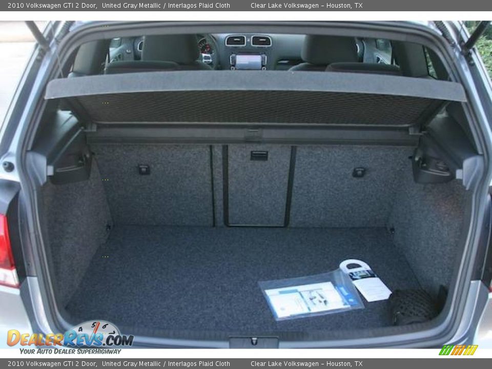2010 Volkswagen GTI 2 Door United Gray Metallic / Interlagos Plaid Cloth Photo #15