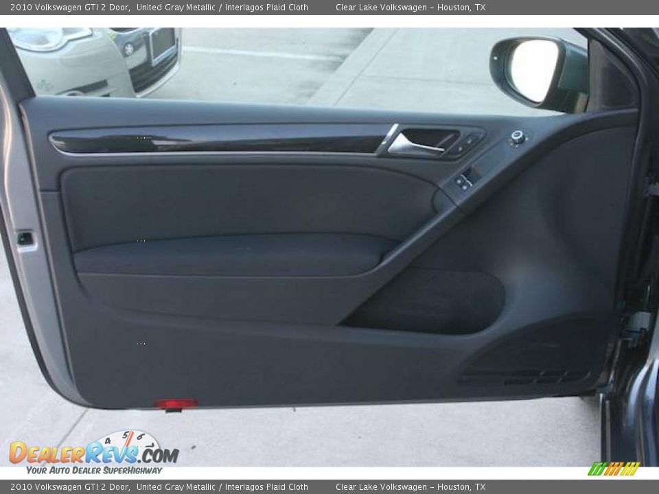 2010 Volkswagen GTI 2 Door United Gray Metallic / Interlagos Plaid Cloth Photo #17