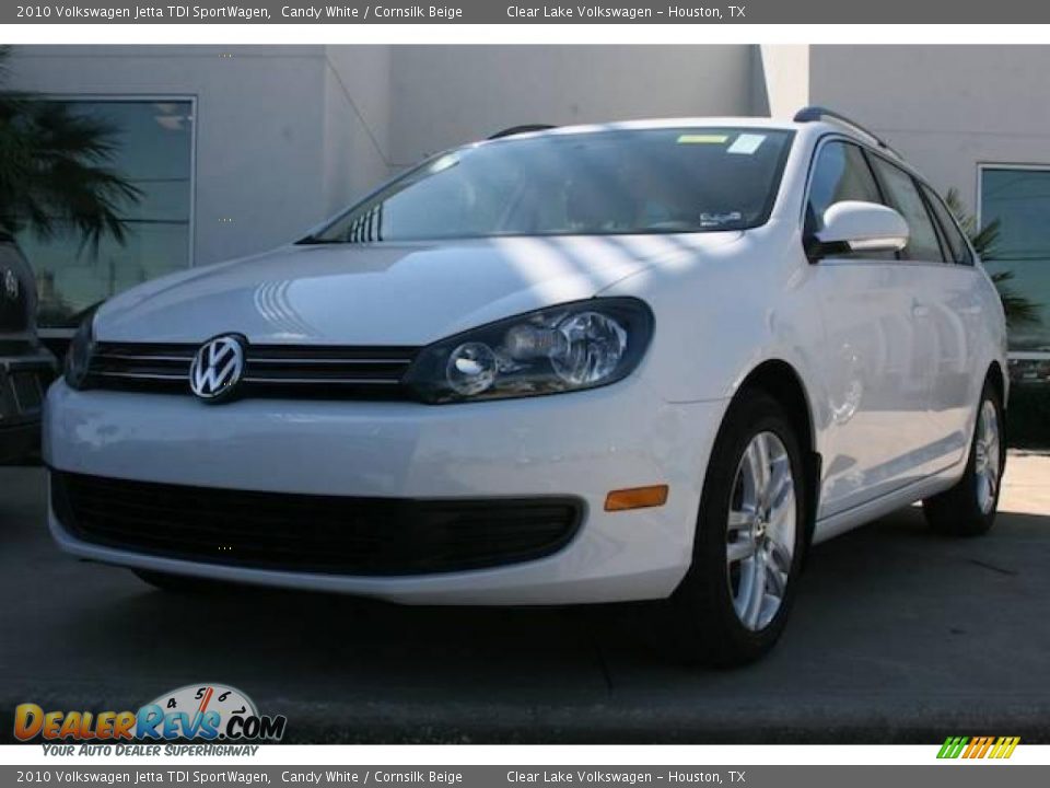 2010 Volkswagen Jetta TDI SportWagen Candy White / Cornsilk Beige Photo #1