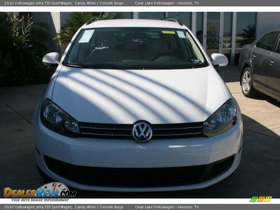 2010 Volkswagen Jetta TDI SportWagen Candy White / Cornsilk Beige Photo #20