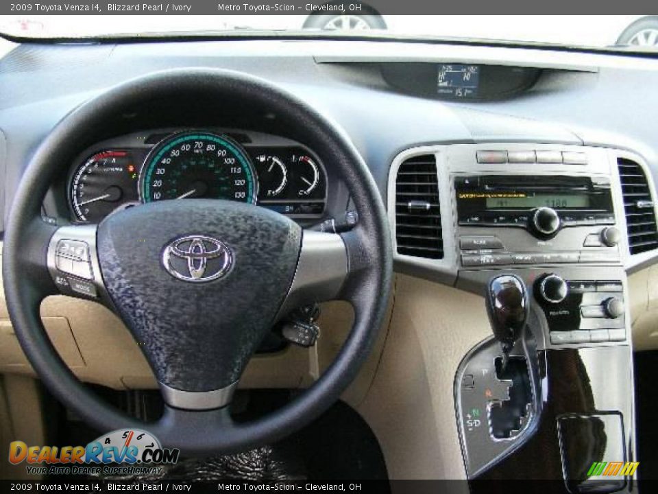 2009 Toyota Venza I4 Blizzard Pearl / Ivory Photo #14