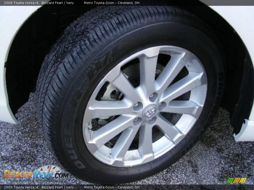 2009 Toyota Venza I4 Blizzard Pearl / Ivory Photo #25