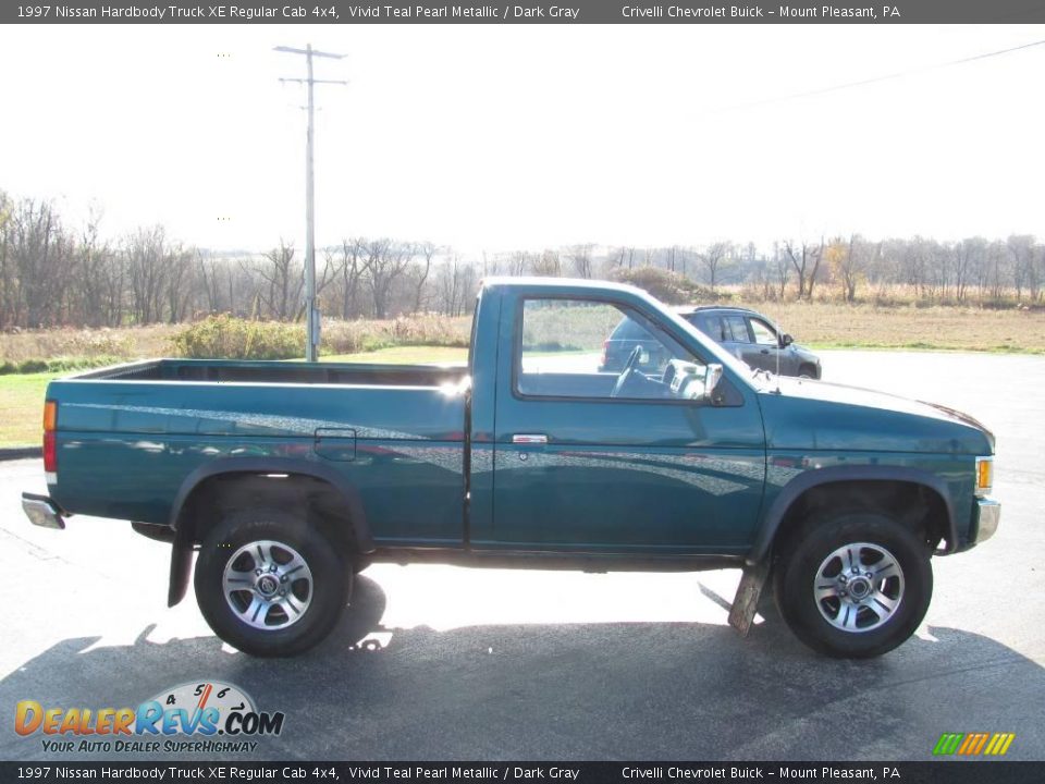 1997 Nissan Hardbody Truck XE Regular Cab 4x4 Vivid Teal Pearl Metallic / Dark Gray Photo #10