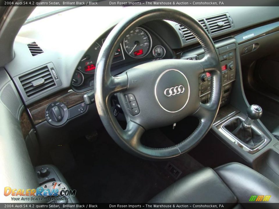 2004 Audi S4 4.2 quattro Sedan Brilliant Black / Black Photo #11