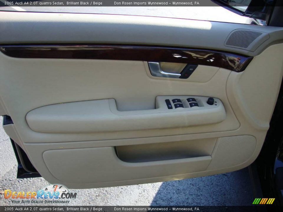 2005 Audi A4 2.0T quattro Sedan Brilliant Black / Beige Photo #13