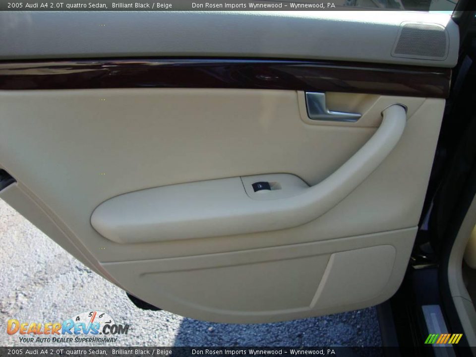 2005 Audi A4 2.0T quattro Sedan Brilliant Black / Beige Photo #23